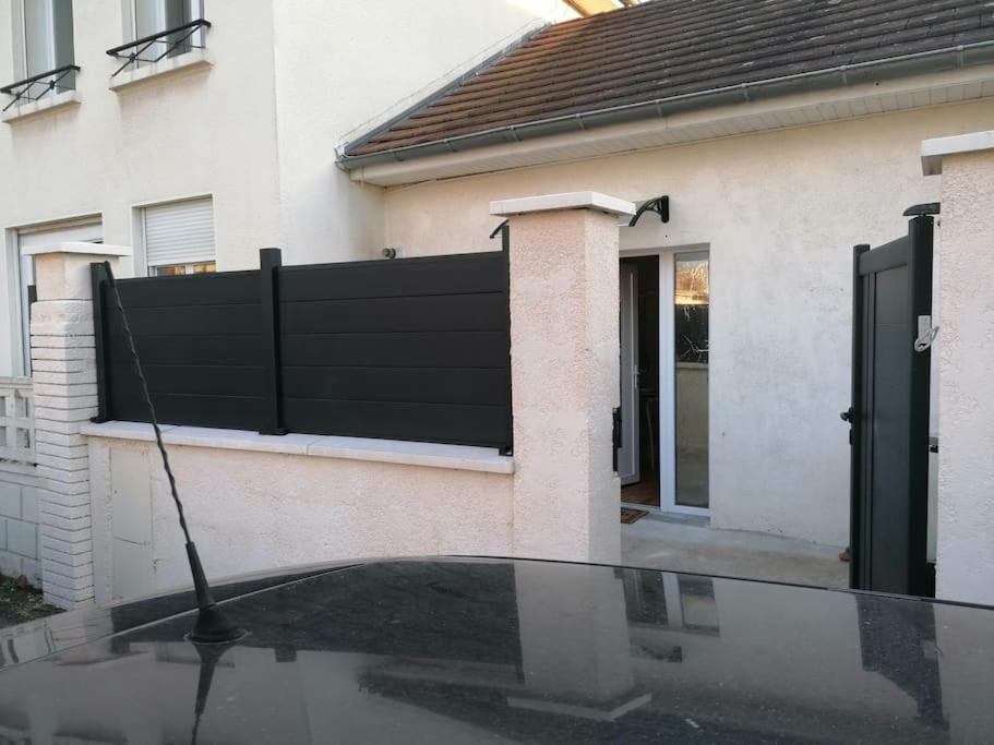 Maisonnette Proche De Lyon Meyzieu