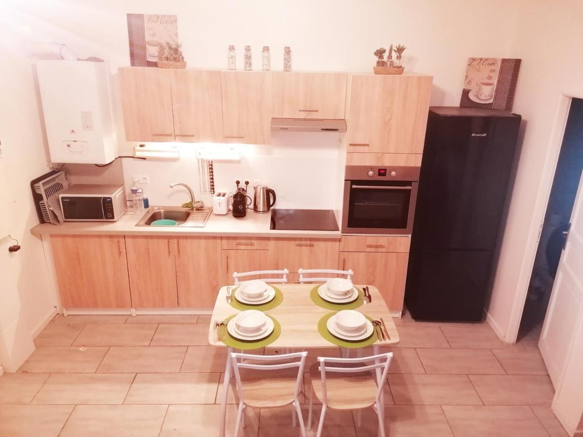 Maisonnette Proche De Lyon Hébergement de vacances
