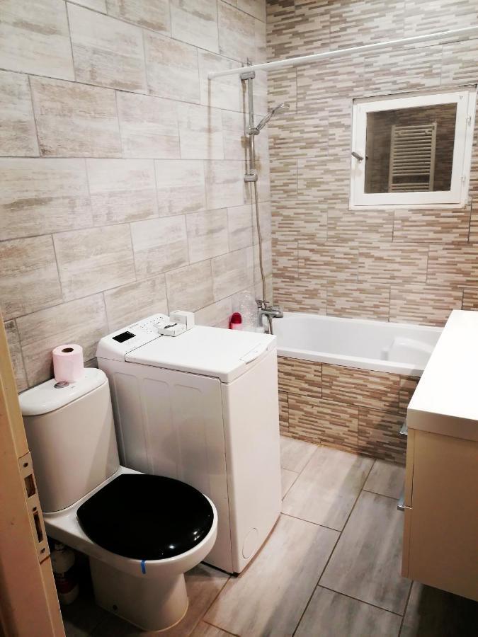 Hébergement de vacances Maisonnette Proche De Lyon *
