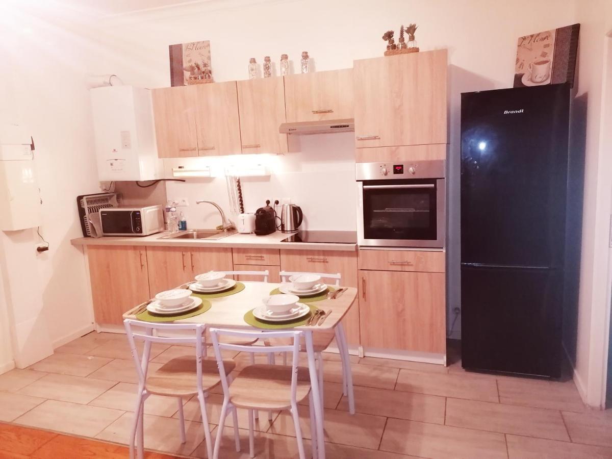 Maisonnette Proche De Lyon Meyzieu